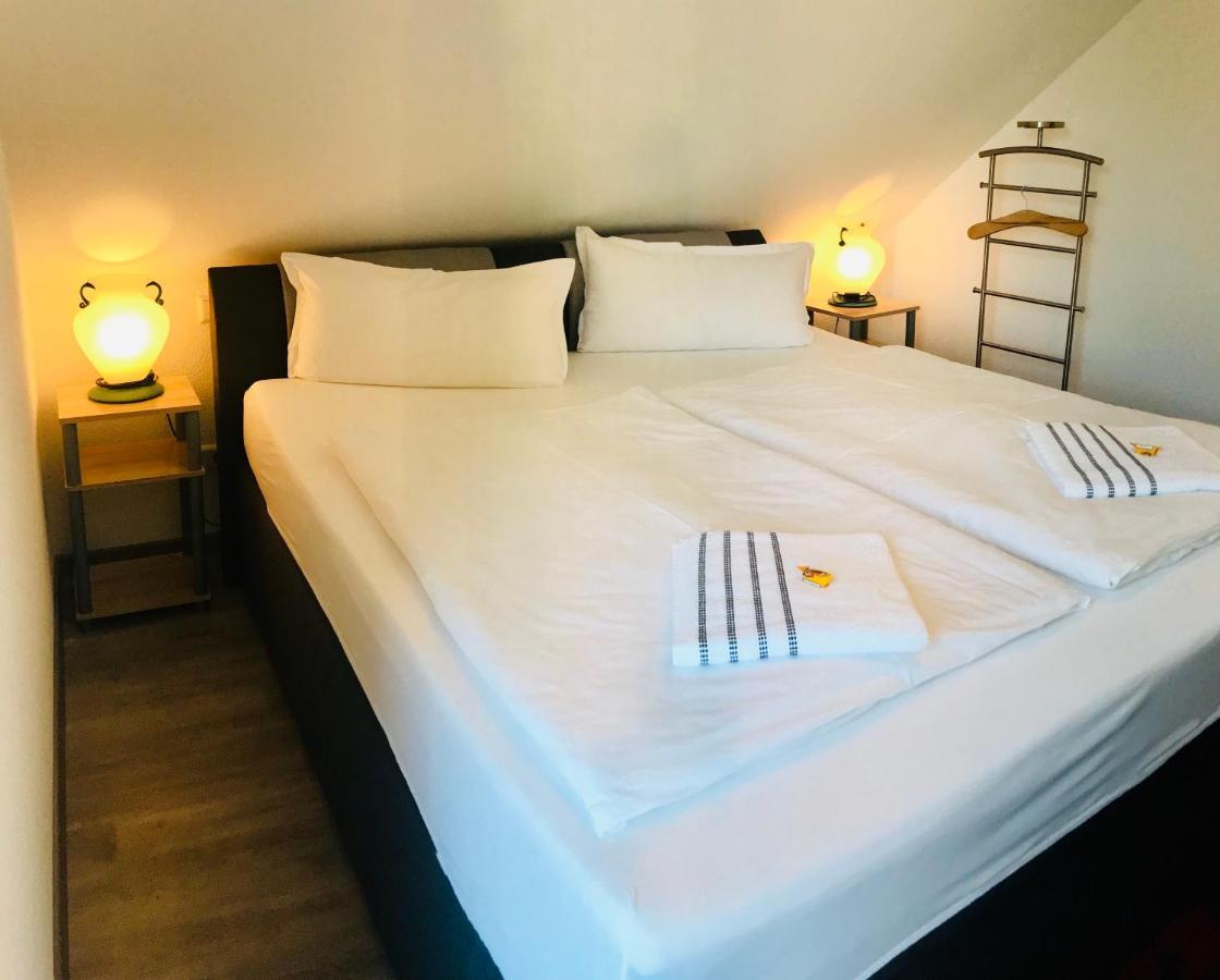Lux Ferienwohnungen Markdorf Esterno foto