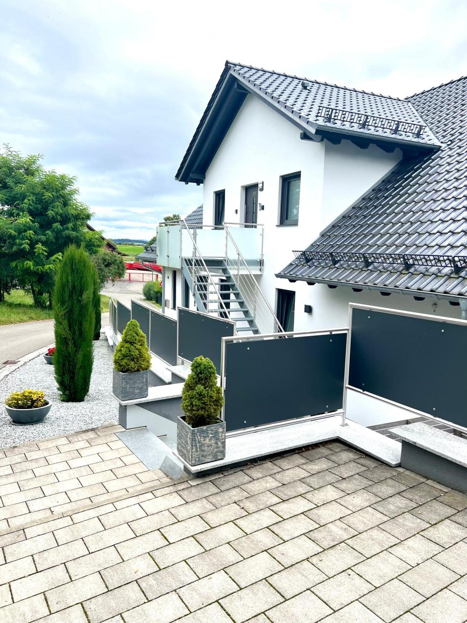 Lux Ferienwohnungen Markdorf Esterno foto