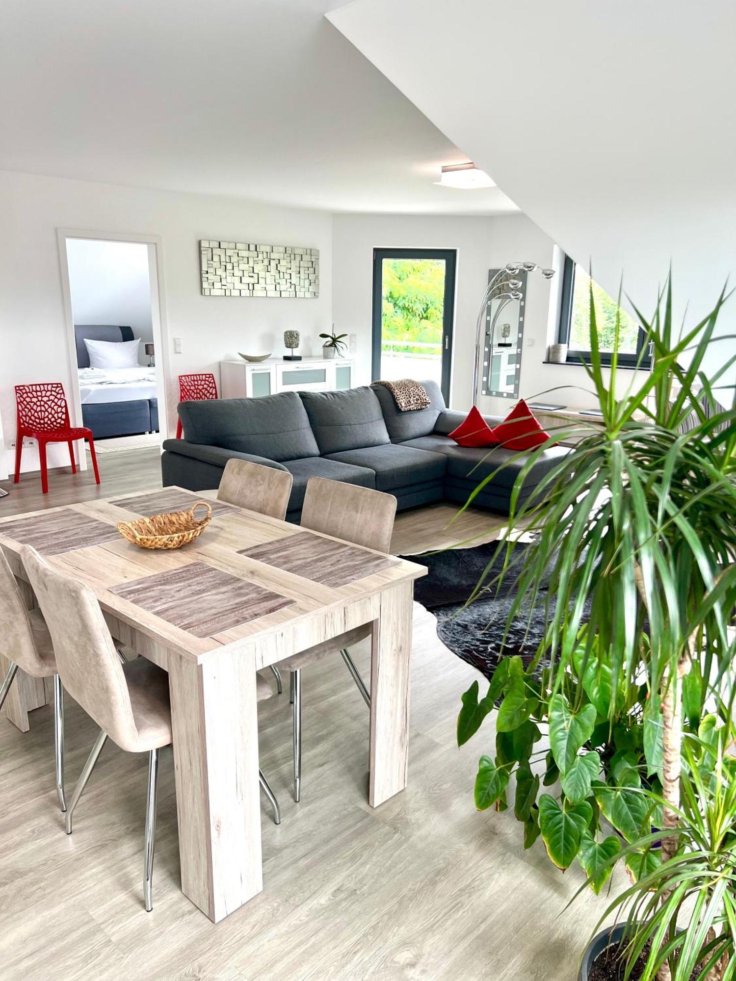 Lux Ferienwohnungen Markdorf Esterno foto